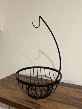 Black Metal Fruit Basket with Hanging Hook